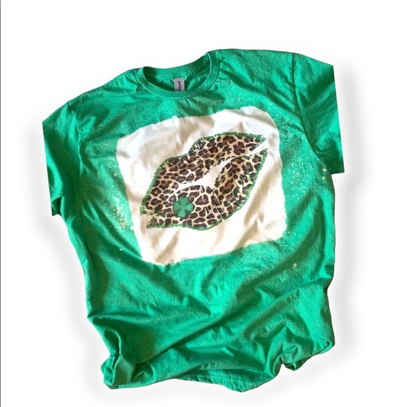 Lucky Leopard Lips tee - Picture 1 of 1